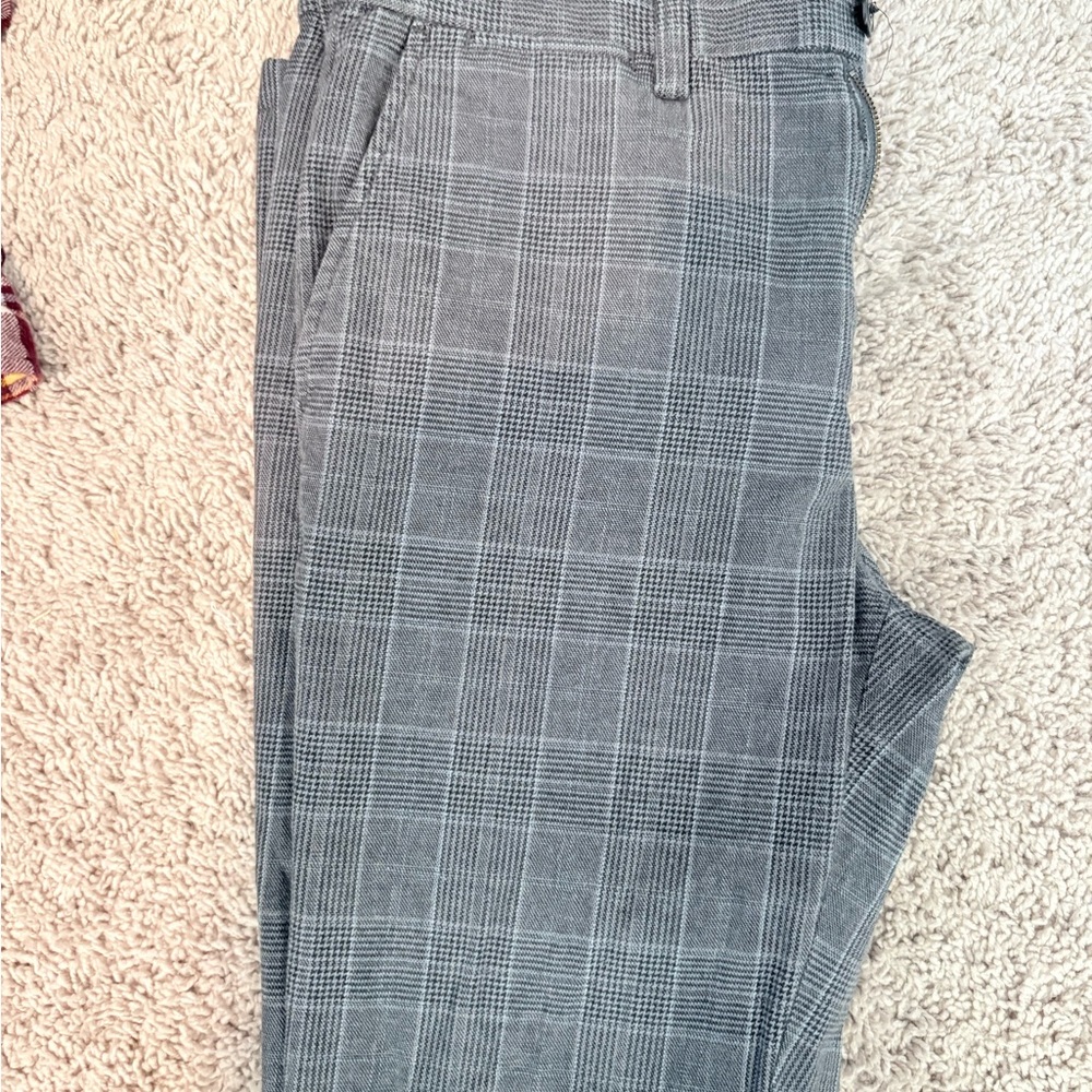 Old Navy Gray Glen Plaid Chinos